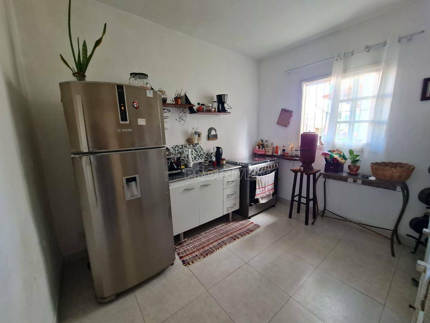 Casa à venda com 3 quartos, 246m² - Foto 17