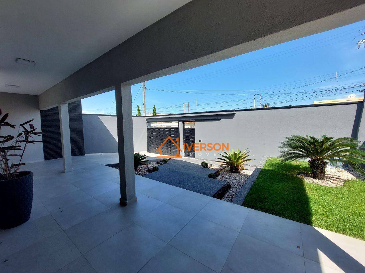 Casa à venda com 4 quartos, 184m² - Foto 4