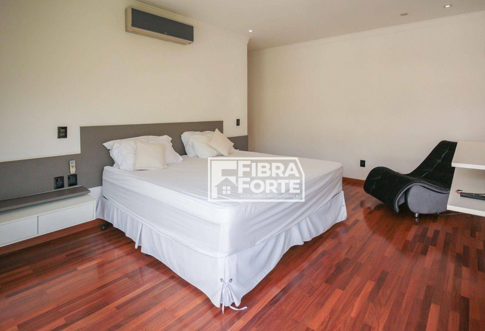 Casa de Condomínio à venda com 4 quartos, 413m² - Foto 31