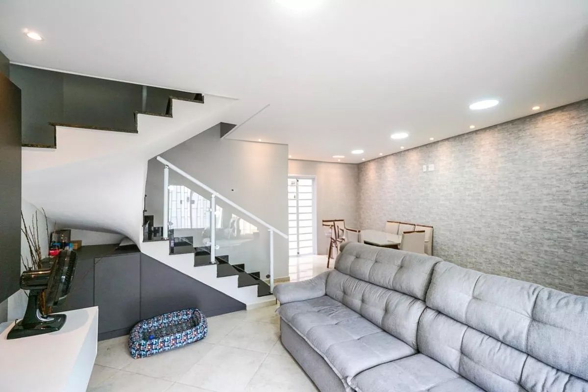 Sobrado à venda com 3 quartos, 130m² - Foto 4