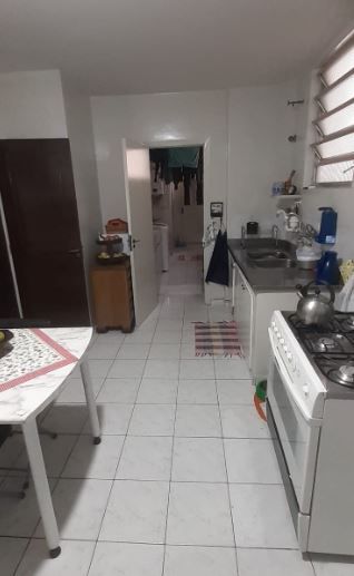 Apartamento à venda com 3 quartos, 138m² - Foto 4