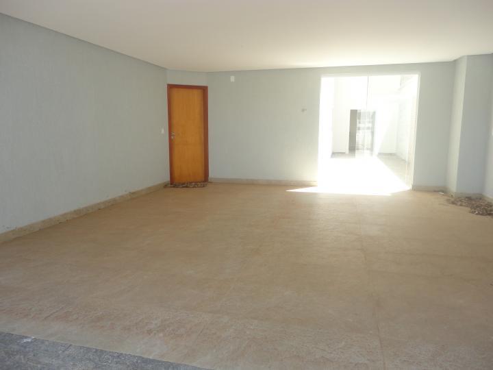 Sobrado à venda com 1 quarto, 360m² - Foto 13