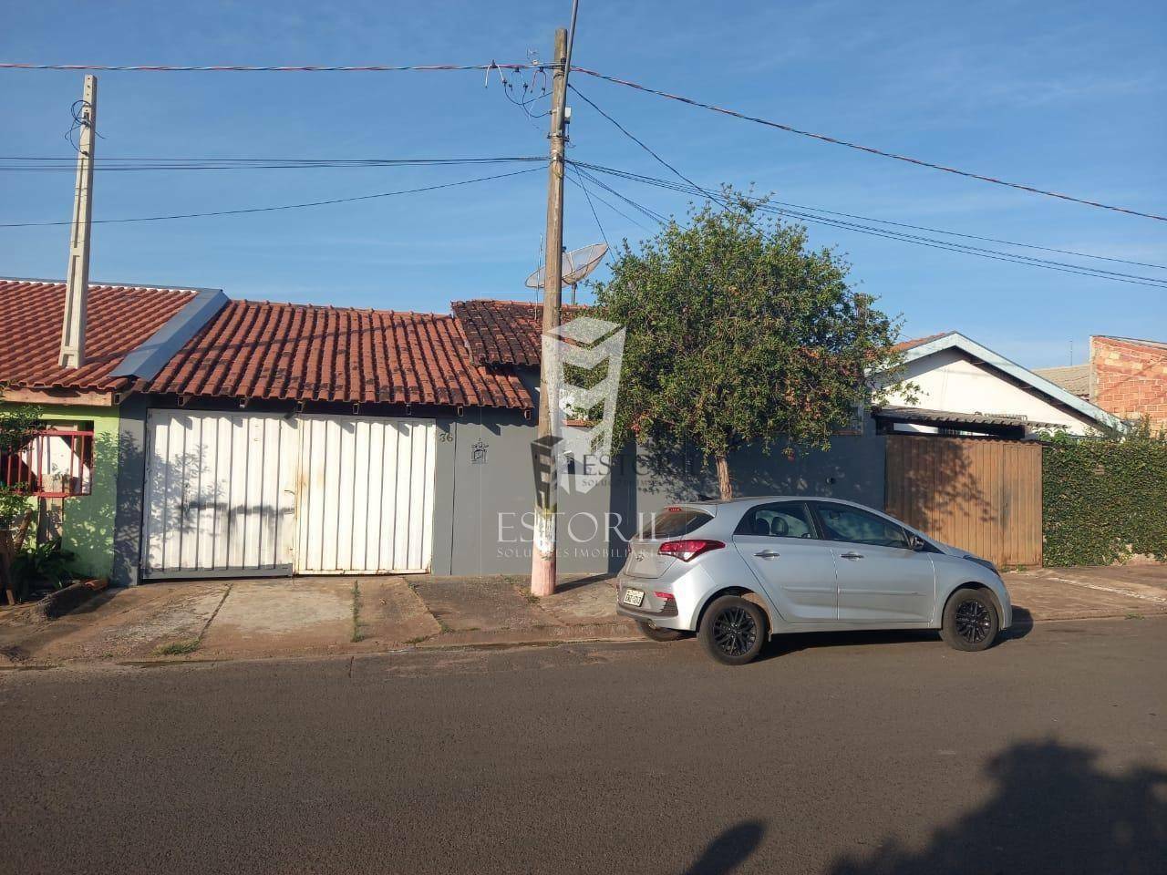 Casa à venda com 2 quartos, 129m² - Foto 1