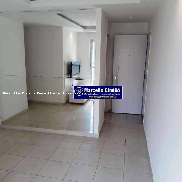 Apartamento à venda com 2 quartos, 50m² - Foto 3