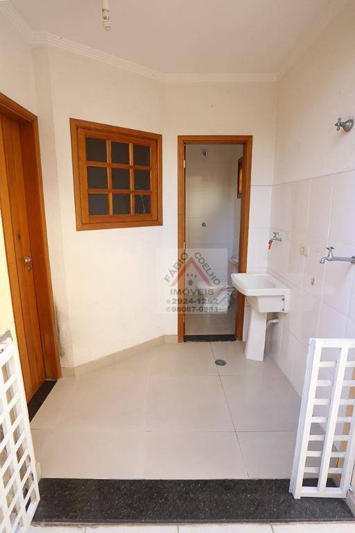 Sobrado à venda com 3 quartos, 165m² - Foto 33