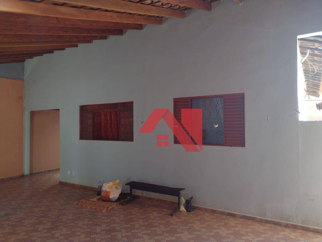 Casa à venda com 3 quartos, 82m² - Foto 14