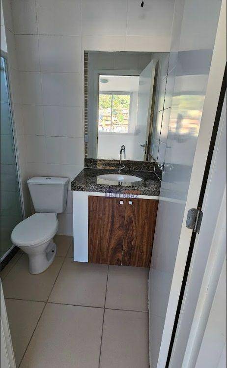 Apartamento à venda com 2 quartos, 70m² - Foto 13