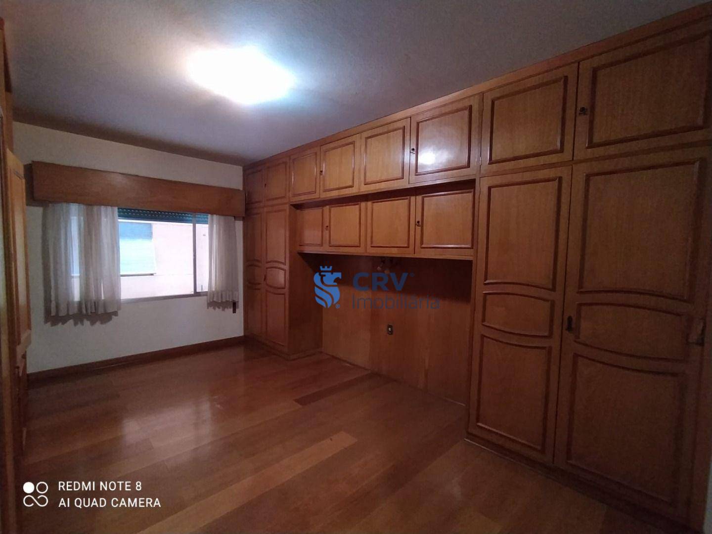 Apartamento à venda com 3 quartos, 182m² - Foto 5