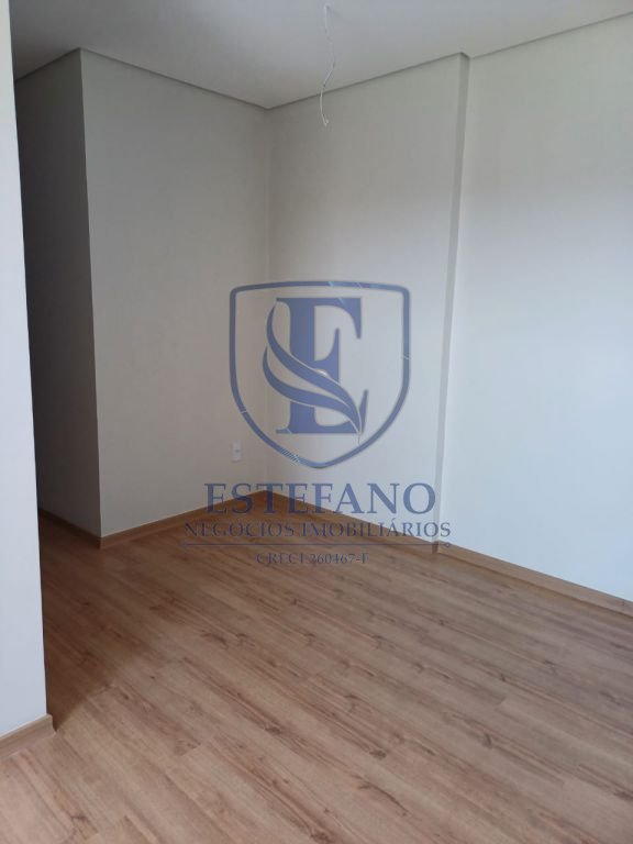 Apartamento à venda com 3 quartos, 70m² - Foto 1