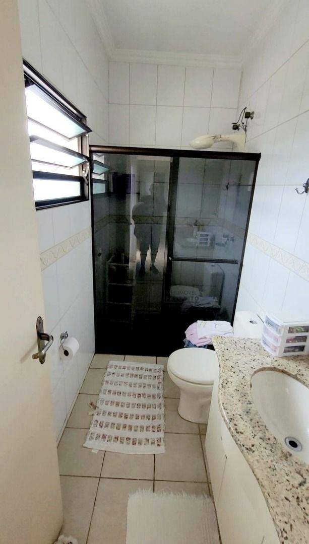 Casa à venda com 3 quartos, 246m² - Foto 14