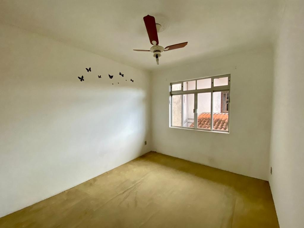 Casa à venda com 3 quartos, 391m² - Foto 12