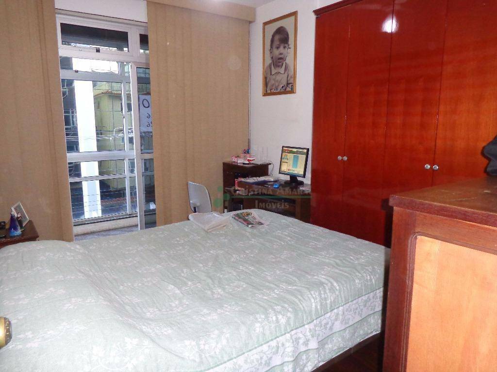 Apartamento à venda com 3 quartos, 112m² - Foto 2