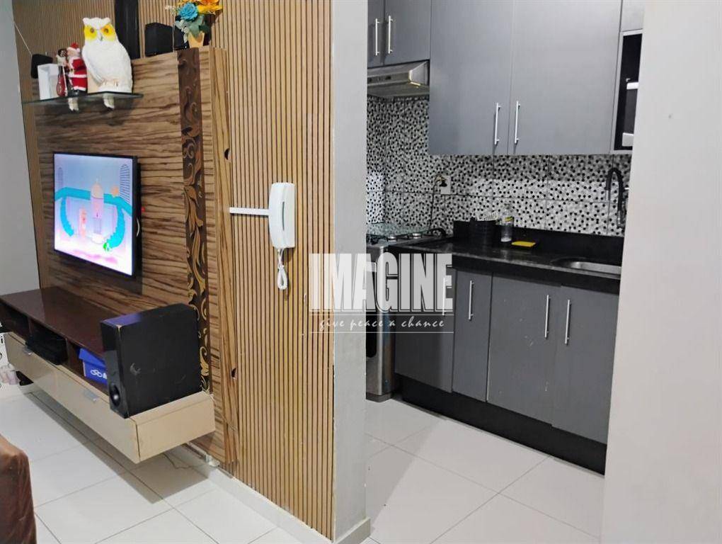 Apartamento à venda com 2 quartos, 50m² - Foto 6