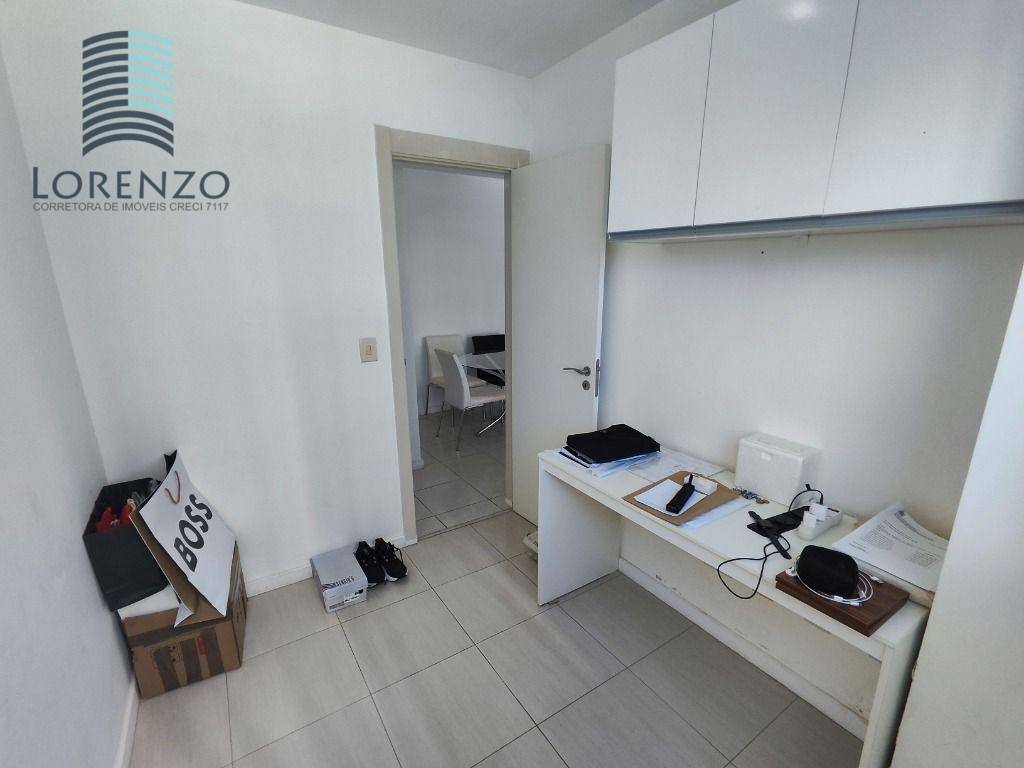 Apartamento para alugar com 2 quartos, 75m² - Foto 16