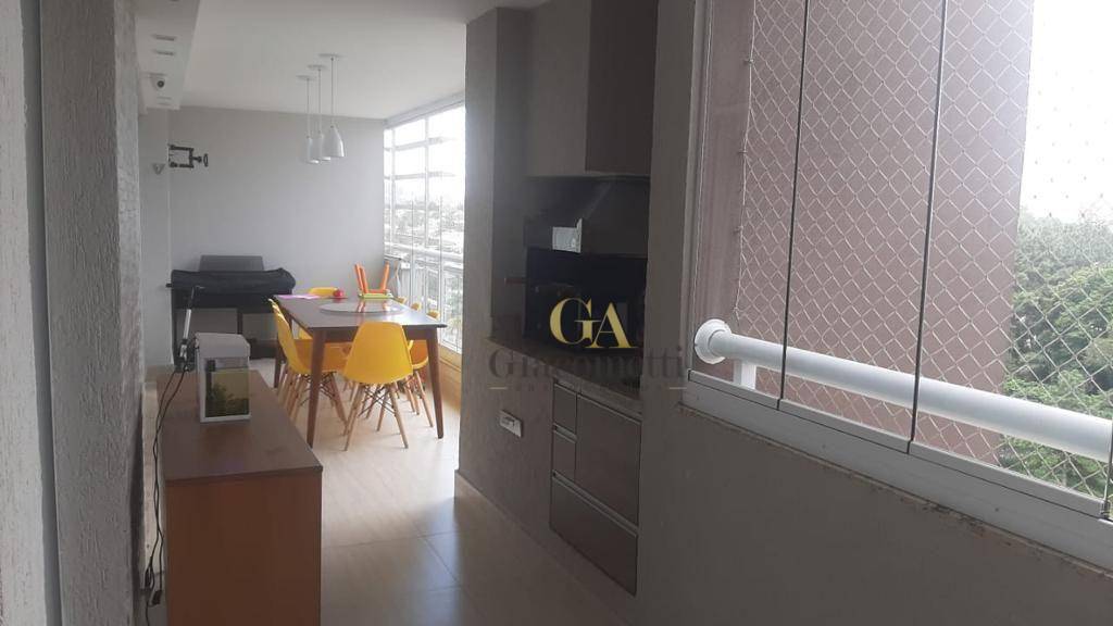 Apartamento à venda com 3 quartos, 155m² - Foto 15