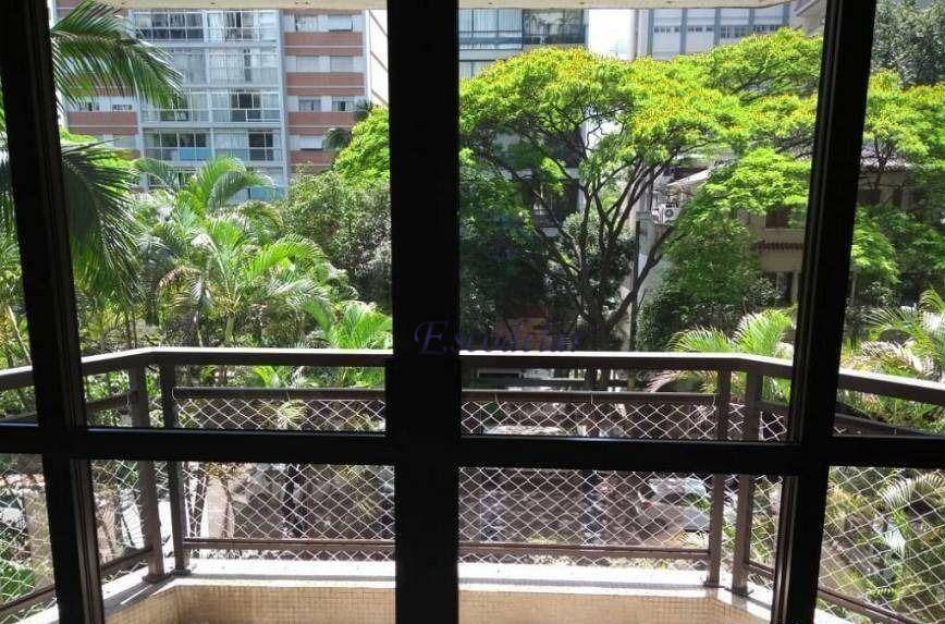 Apartamento à venda com 3 quartos, 160m² - Foto 5