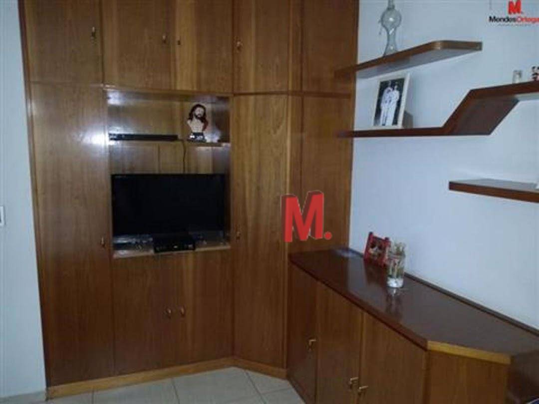 Apartamento à venda com 3 quartos, 174m² - Foto 30