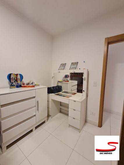 Apartamento à venda com 2 quartos, 82m² - Foto 13