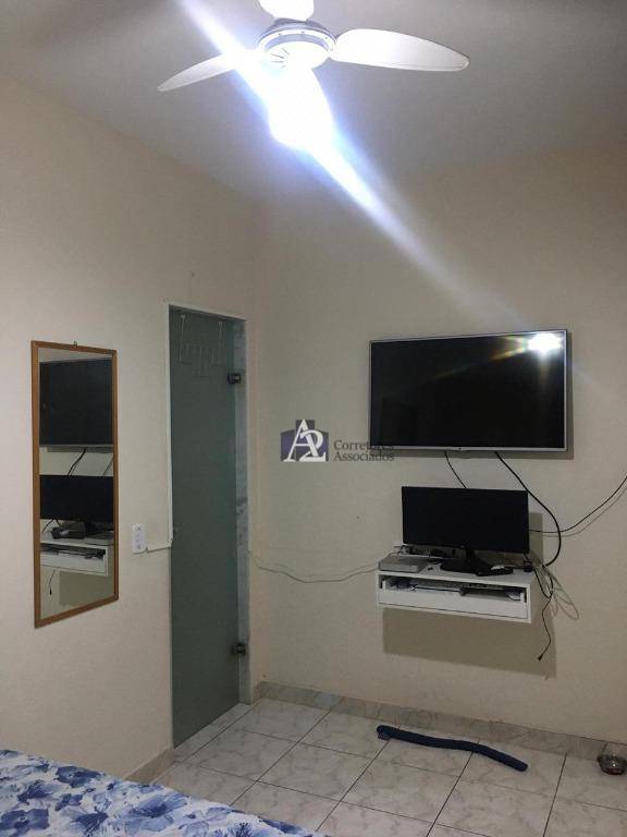 Apartamento à venda com 2 quartos, 61m² - Foto 13