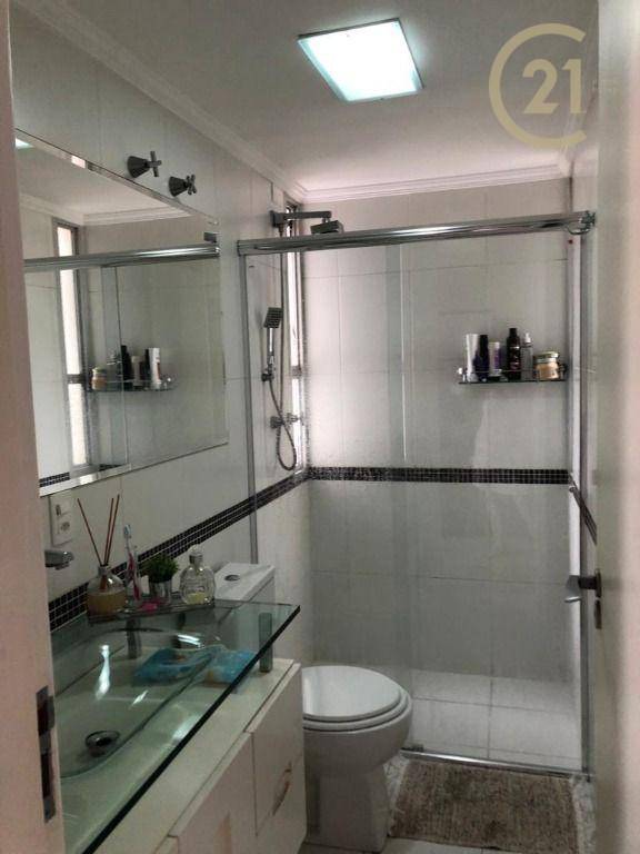 Apartamento à venda com 2 quartos, 67m² - Foto 12