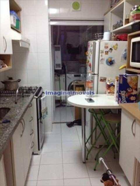 Apartamento à venda com 3 quartos, 80m² - Foto 3