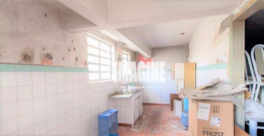 Sobrado à venda com 4 quartos, 300m² - Foto 29