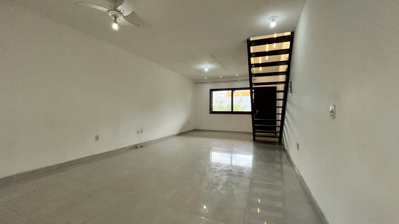Apartamento para alugar com 3 quartos, 80m² - Foto 2