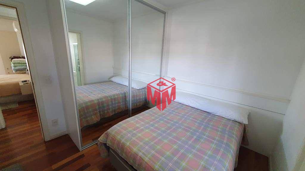 Apartamento à venda com 4 quartos, 203m² - Foto 23