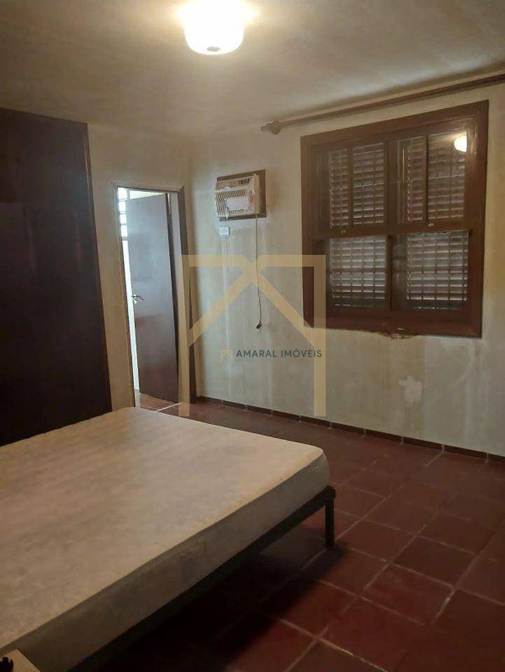 Chácara à venda com 4 quartos, 200m² - Foto 9