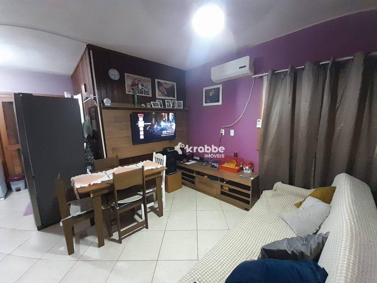 Casa à venda com 2 quartos, 96m² - Foto 3