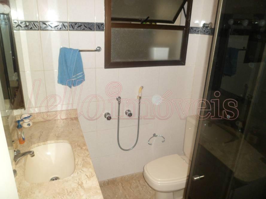 Apartamento para alugar com 3 quartos, 108m² - Foto 12