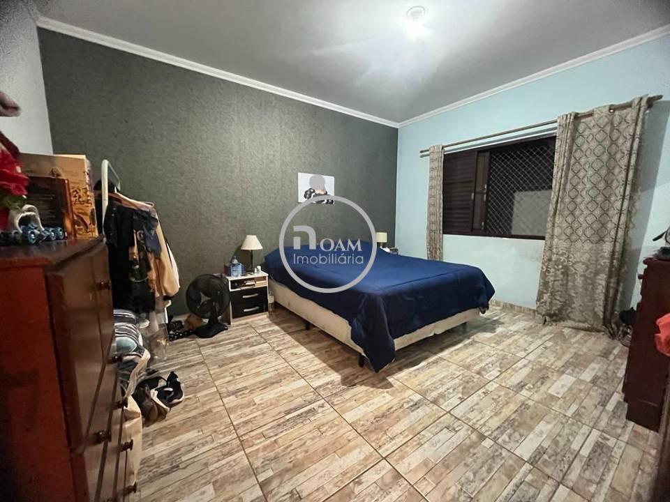 Casa à venda com 3 quartos, 245m² - Foto 9