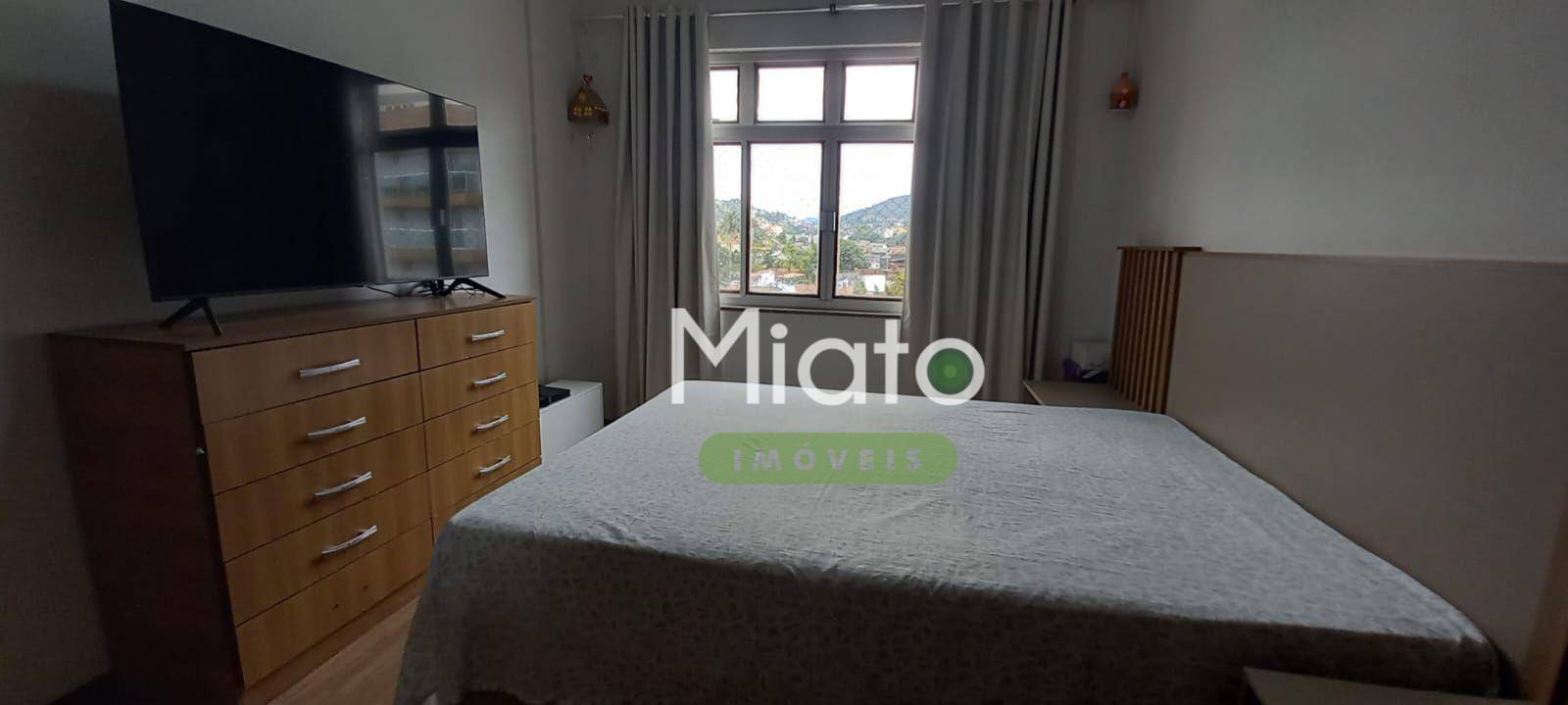 Apartamento à venda com 2 quartos, 77m² - Foto 5