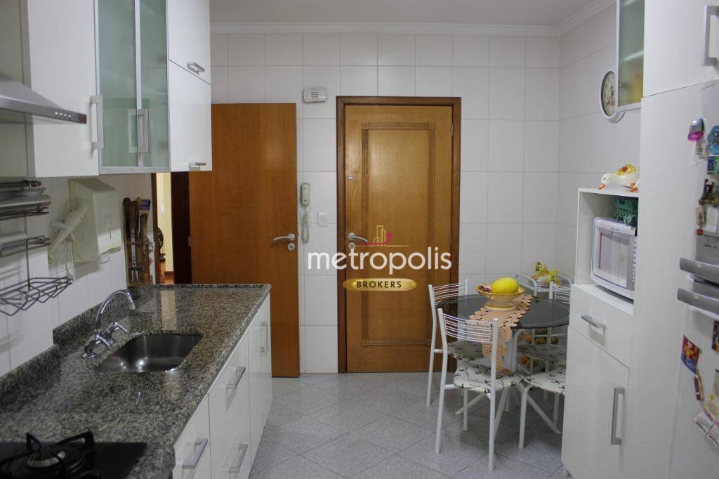 Apartamento à venda com 3 quartos, 146m² - Foto 20