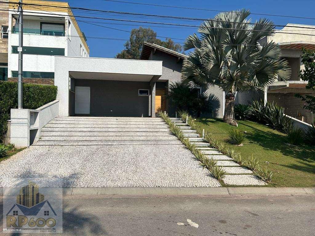 Casa de Condomínio à venda com 3 quartos, 560m² - Foto 4