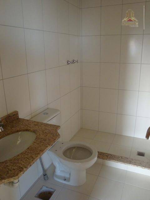 Apartamento à venda com 3 quartos, 76m² - Foto 8