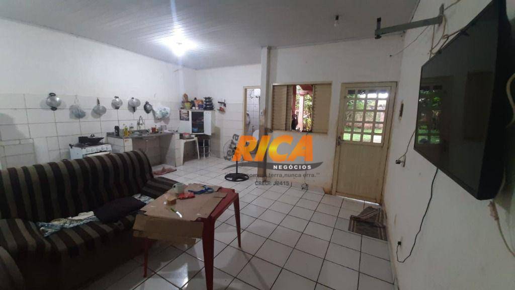 Casa à venda com 3 quartos, 595M2 - Foto 5