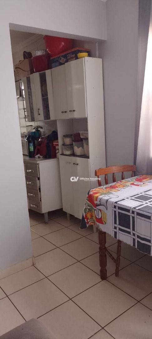 Casa de Condomínio à venda com 2 quartos, 50m² - Foto 2