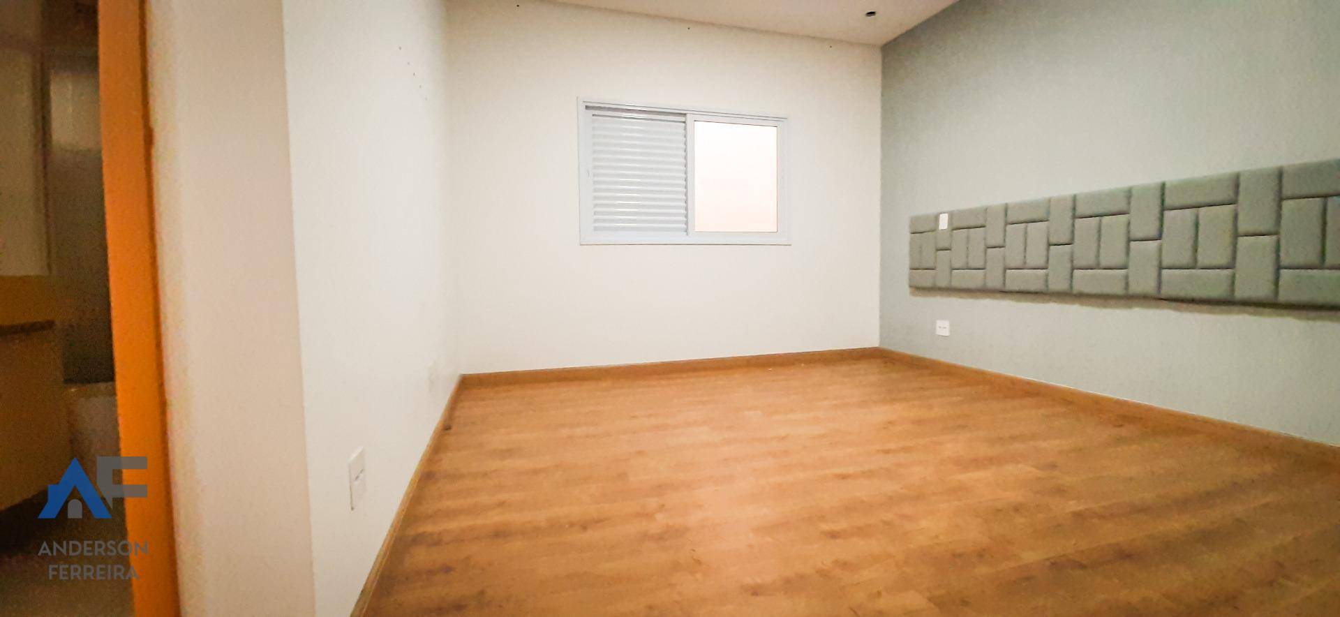 Casa à venda com 3 quartos, 250m² - Foto 9