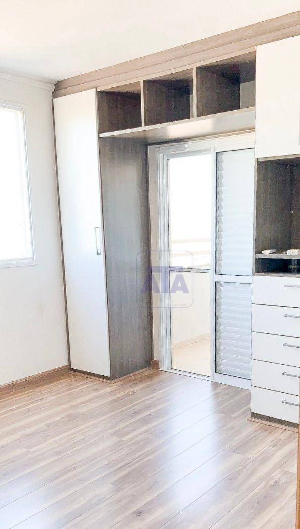 Apartamento à venda com 3 quartos, 170m² - Foto 13