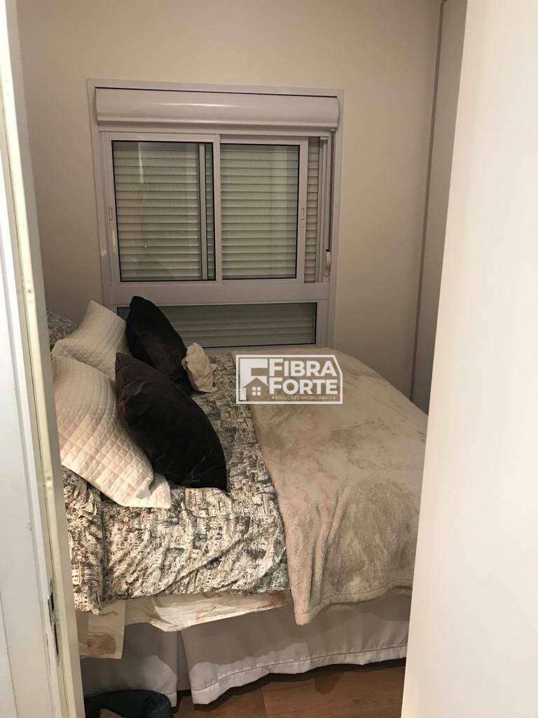 Apartamento à venda com 2 quartos, 67m² - Foto 33