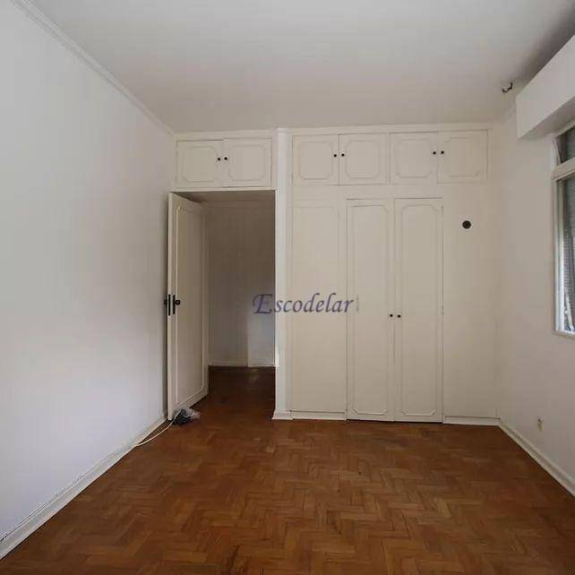 Apartamento à venda com 3 quartos, 140m² - Foto 25