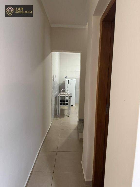 Casa para alugar com 2 quartos, 951m² - Foto 7