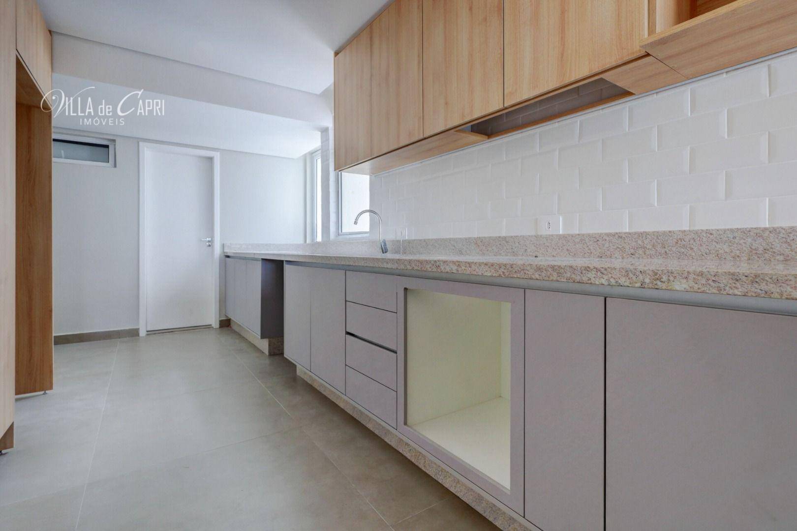 Apartamento à venda com 3 quartos, 119m² - Foto 32