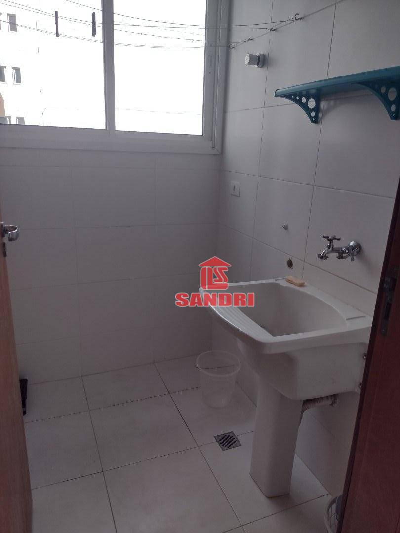 Apartamento para alugar com 2 quartos, 74m² - Foto 11