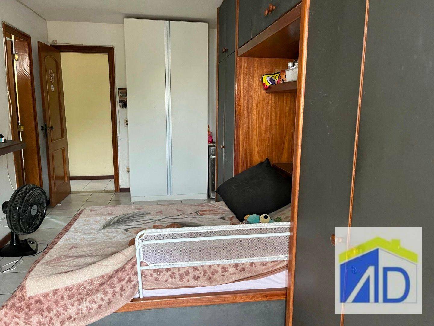 Apartamento à venda com 3 quartos, 191m² - Foto 24