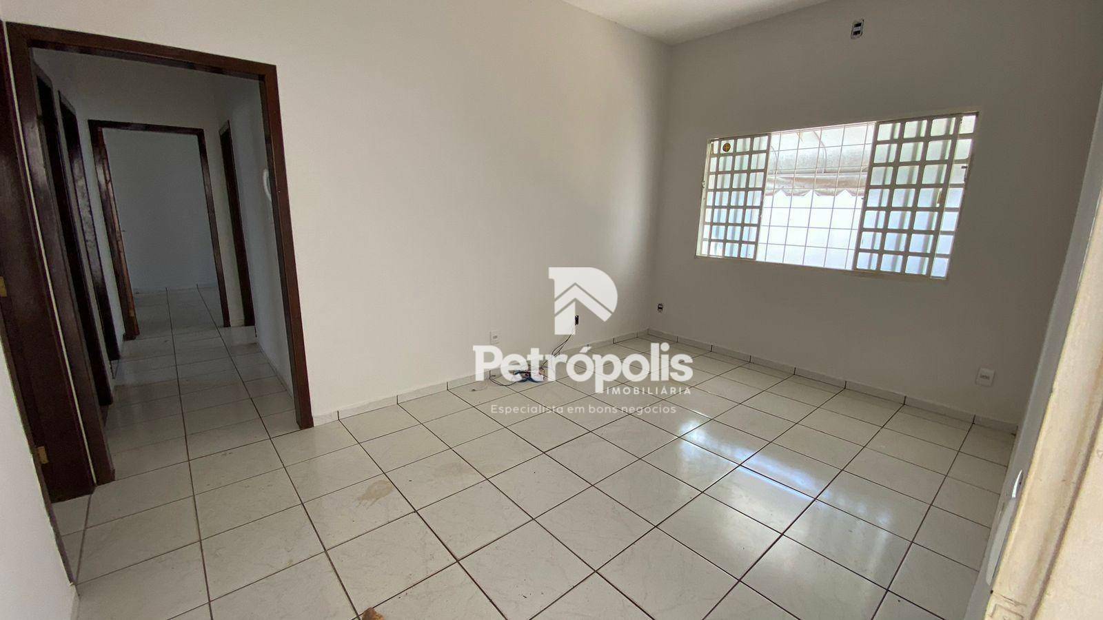 Casa à venda com 3 quartos, 110m² - Foto 5