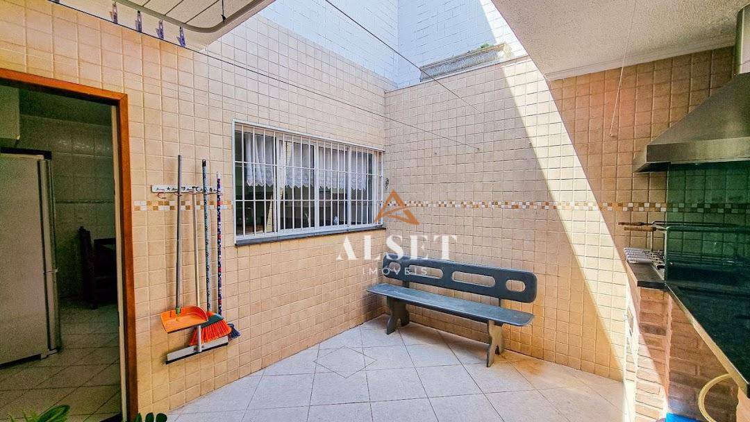 Sobrado à venda com 3 quartos, 137m² - Foto 18