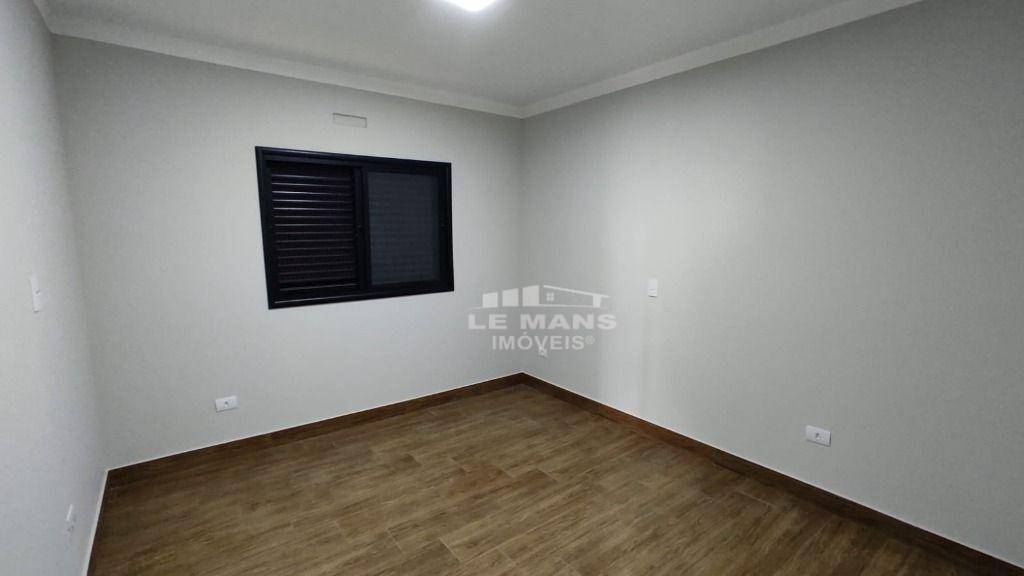 Casa de Condomínio à venda com 3 quartos, 179m² - Foto 14