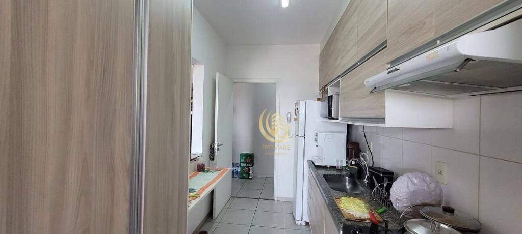 Apartamento à venda com 2 quartos, 79m² - Foto 3